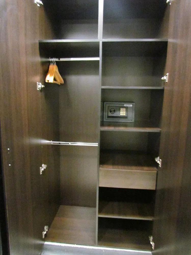 Hotel Calasanz Real 메딜린