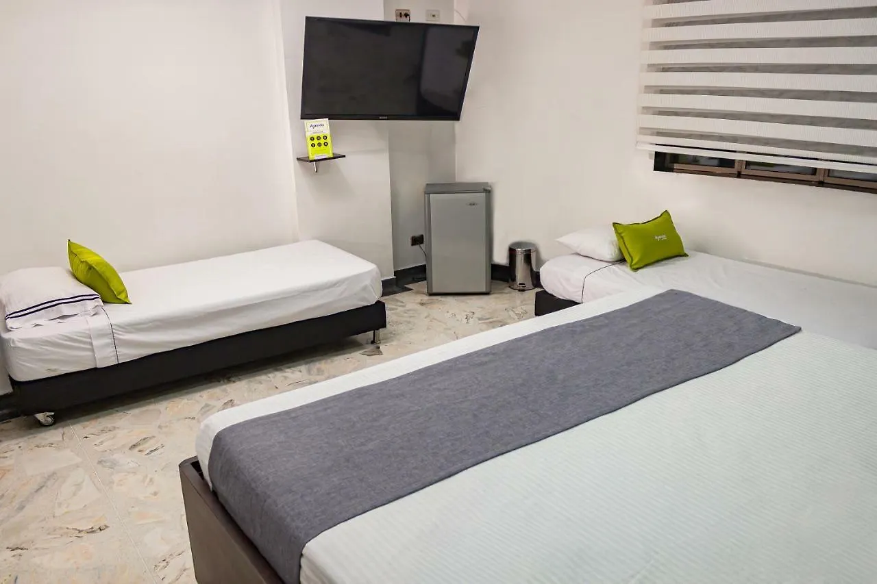 ***  Hotel Calasanz Real Medellín Colombia